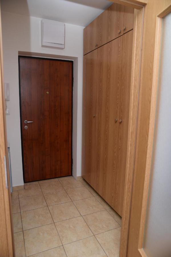 Studio Apartman Lukavica SJJ Exteriér fotografie